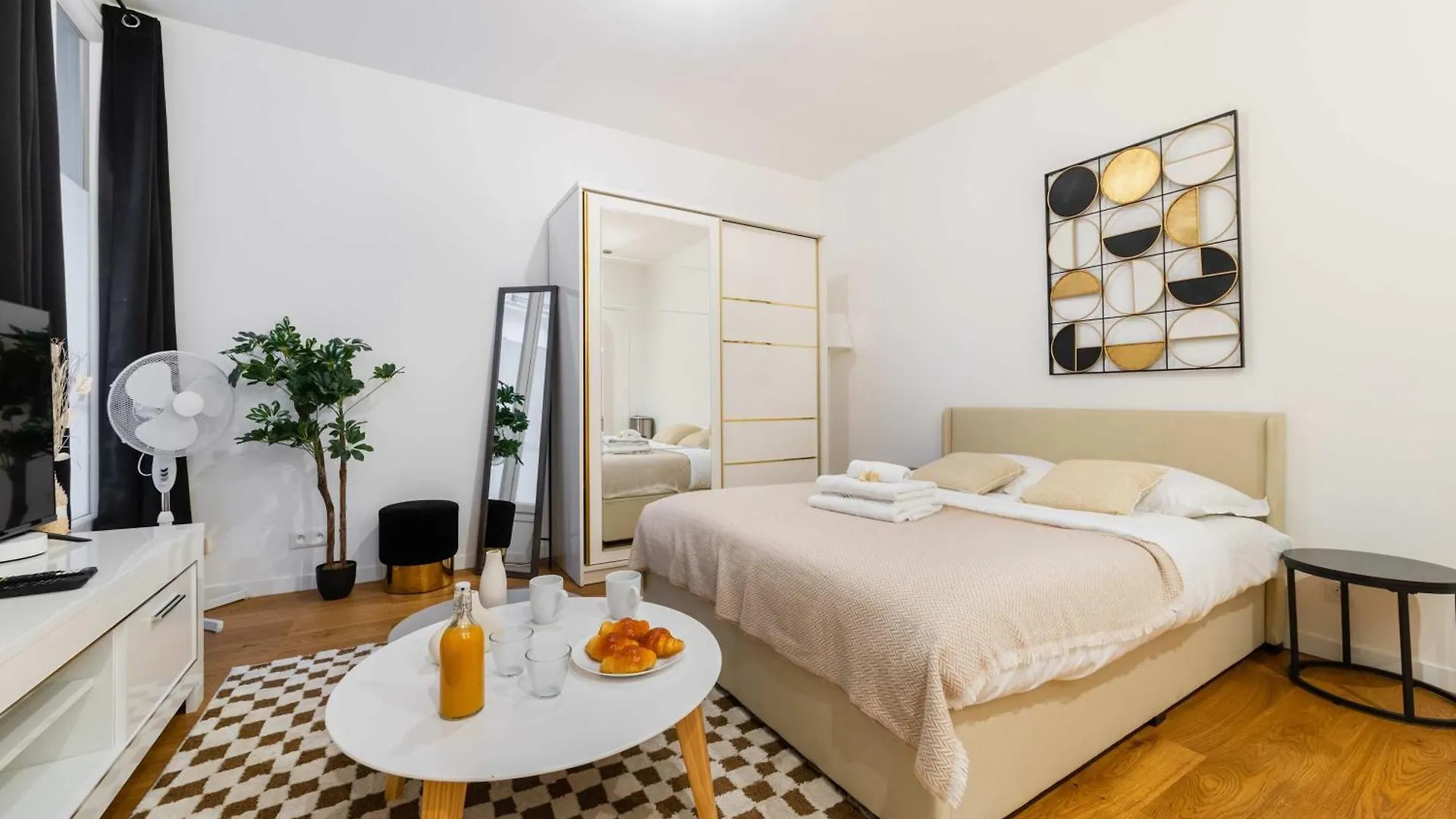 Studio Agreable Et Bien Placee - Paris 18 - 2P - Flat-Guest Apartment